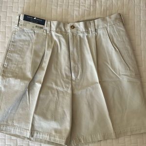 Daniel Cremieux men’s pleated shorts